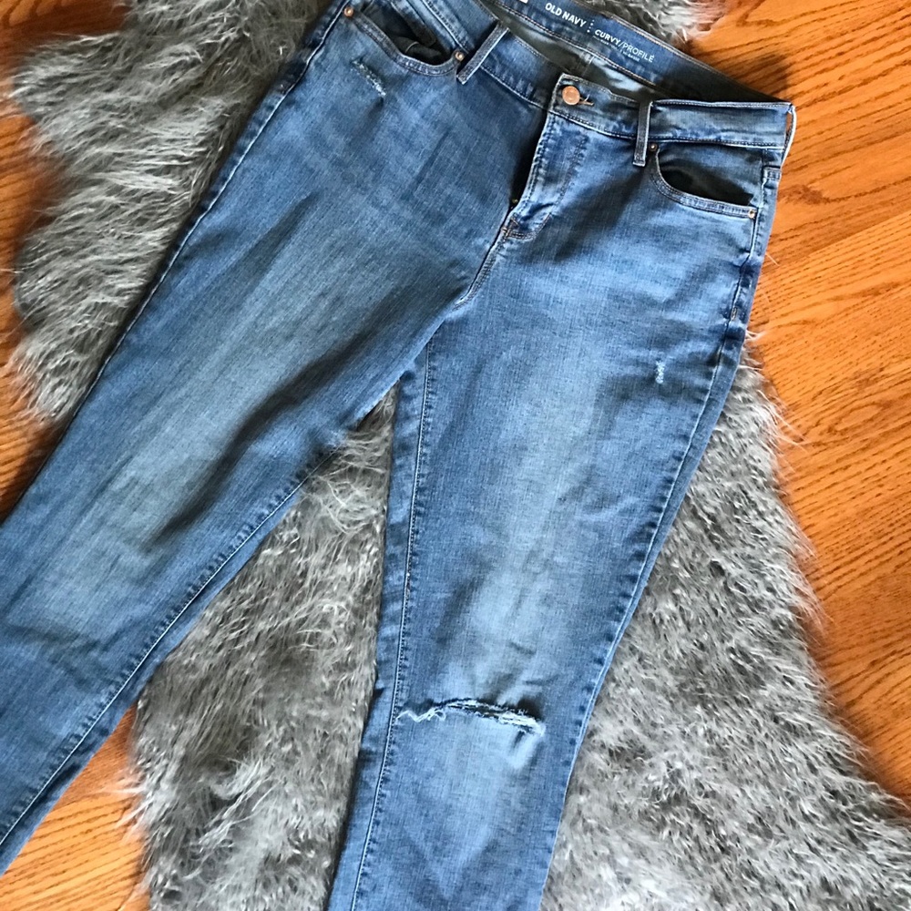 Old Navy Curvy Mid Rise Skinny Jeans